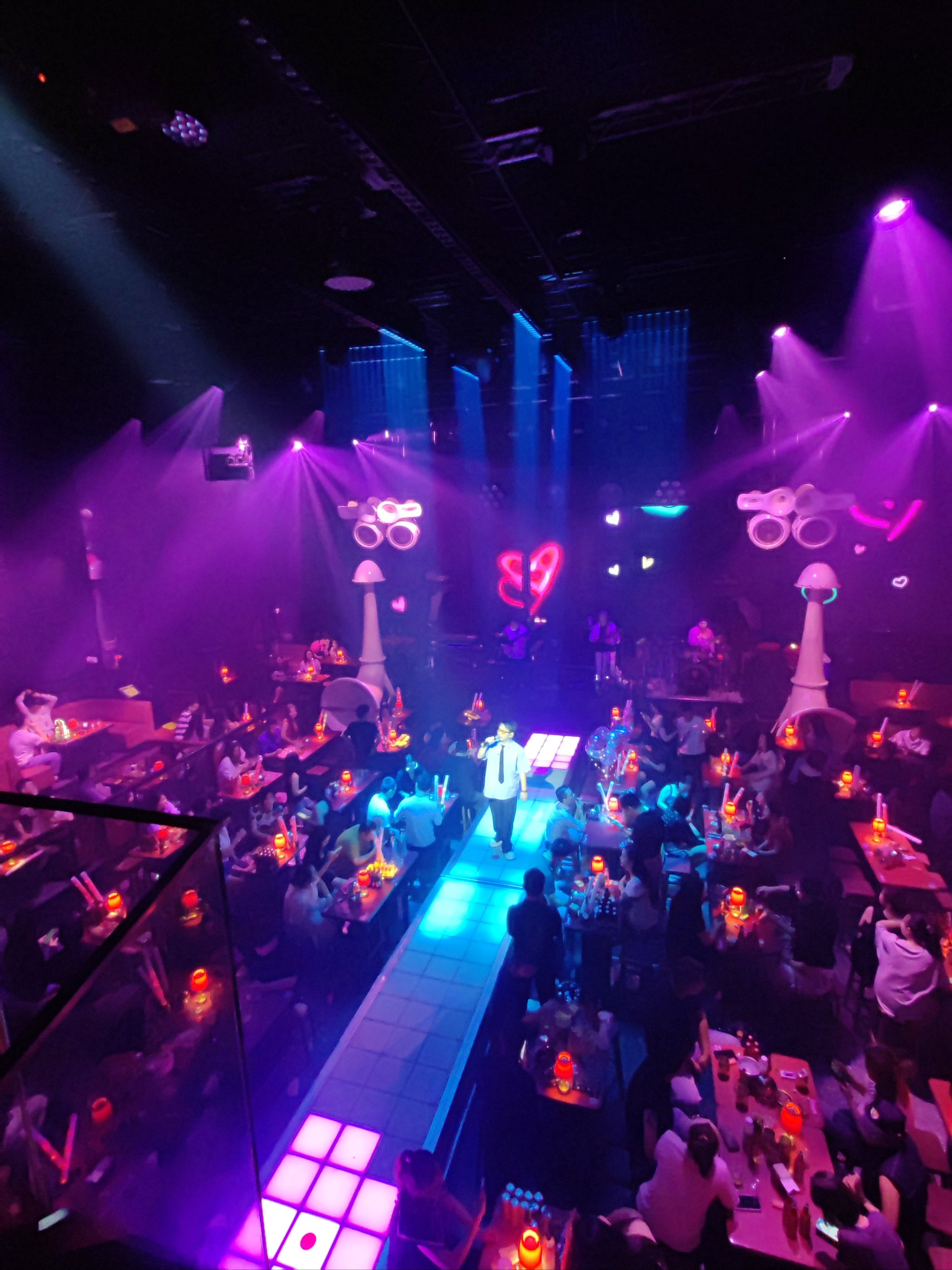 南阳商务ktv低端场所推荐-西峡县ktv预订