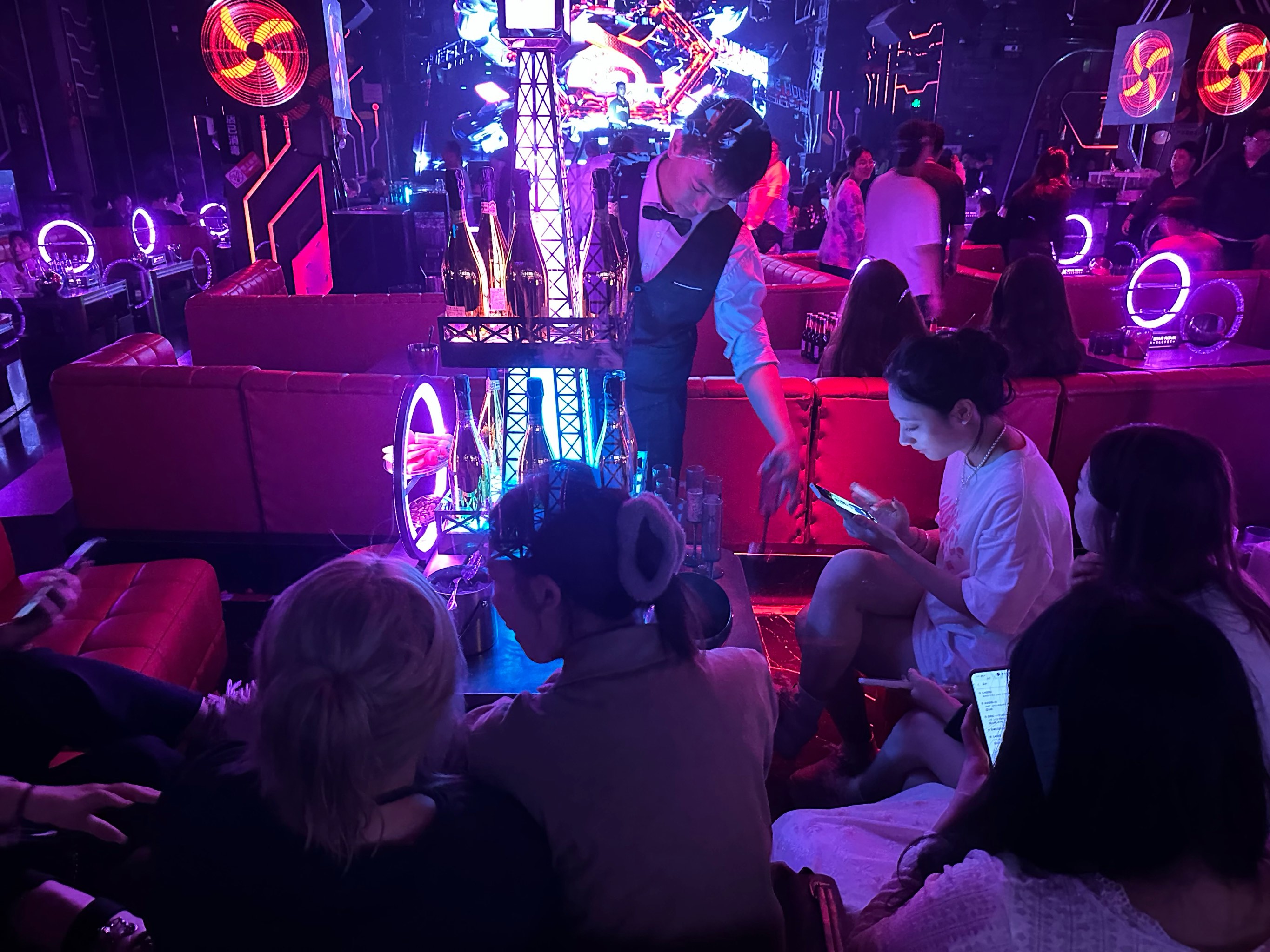 南阳商务ktv与片场区别解析-社旗县ktv预订